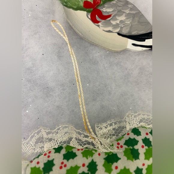 Vintage Christmas Tree Ornaments Decor Lot Cardinal Goose Bells Heart Presents - Picture 8 of 8